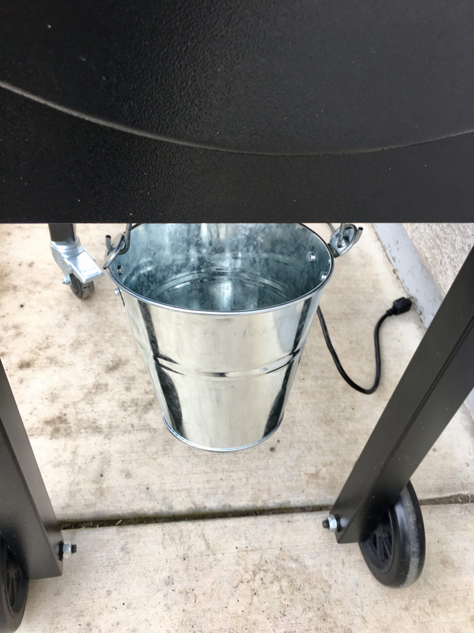 BBQ Grill Grease Bucket Fits All Traeger® Grills Galvanized Steel - Image 2
